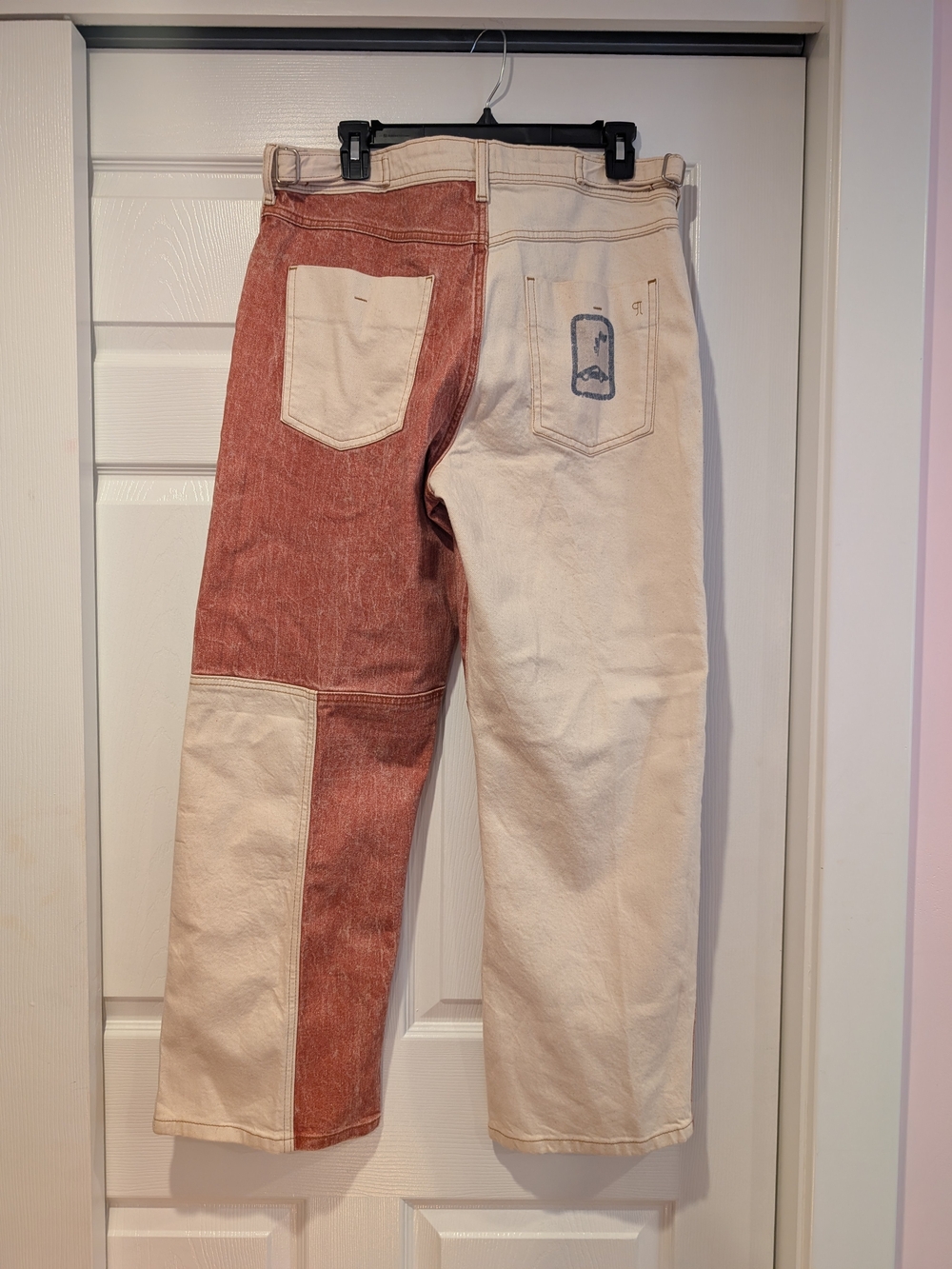 Pilcro Boyfriend Mid Rise Relaxed Fit Patchwork Jeans - Picture 2 of 4